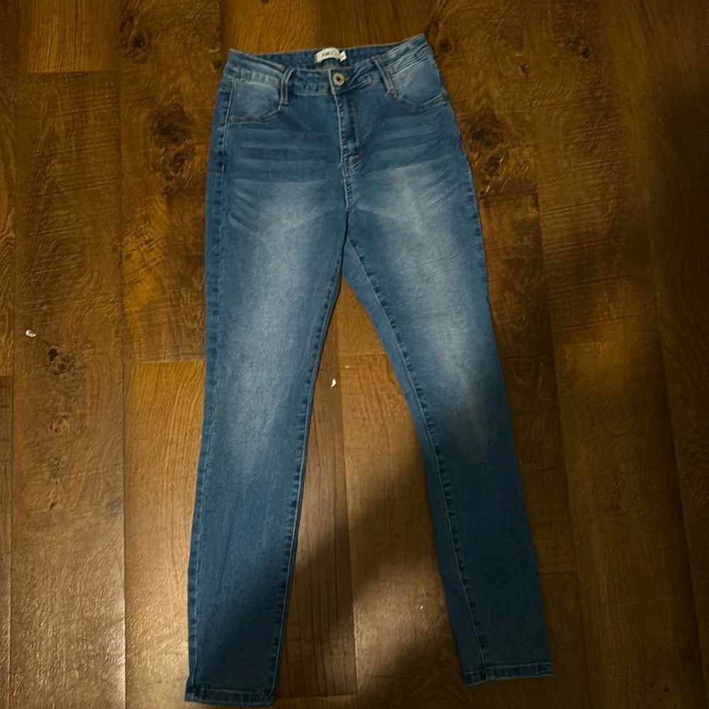 Size: 4. Brand: rue21